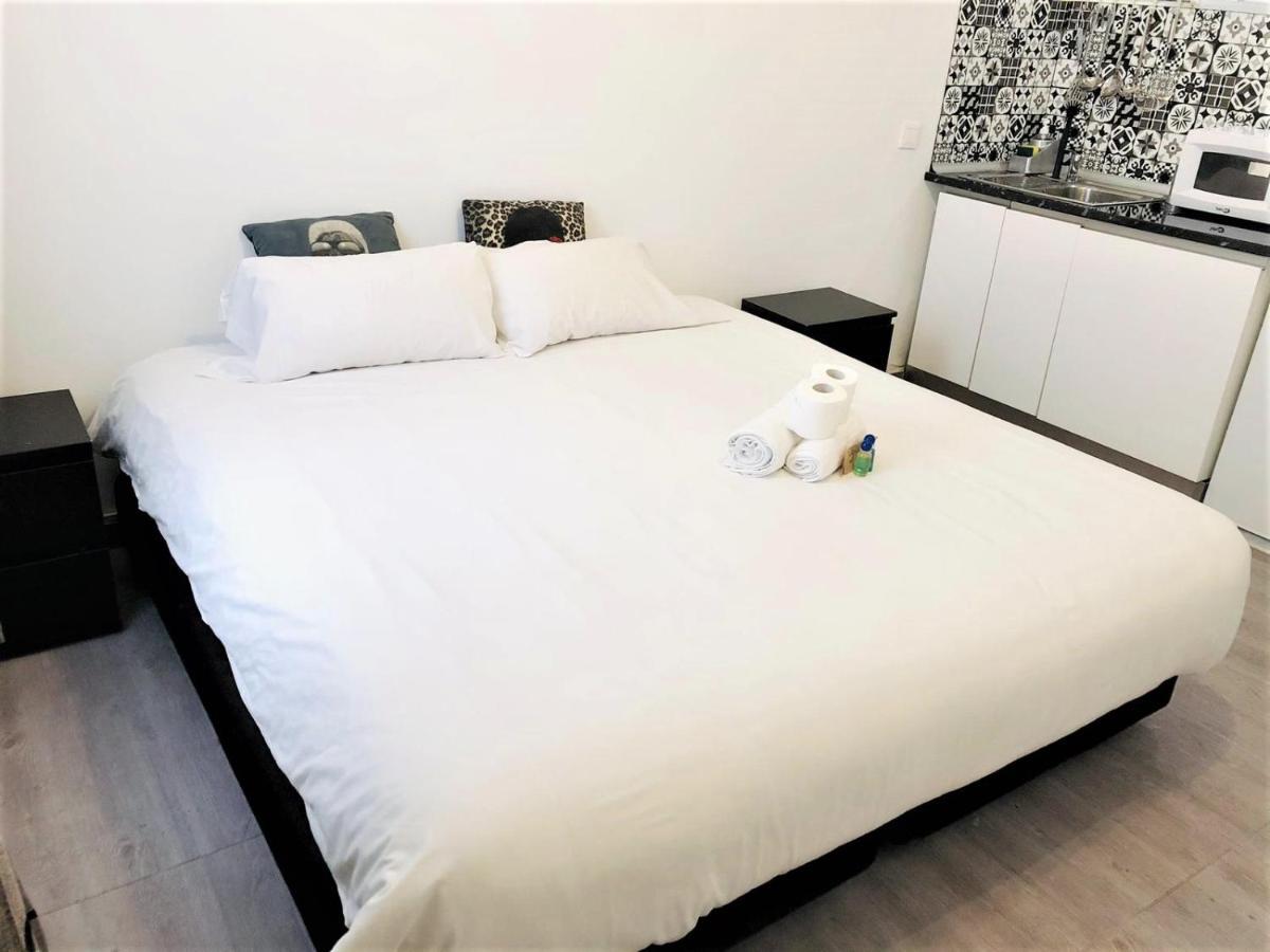 Deluxe Room Center Мадрид Экстерьер фото