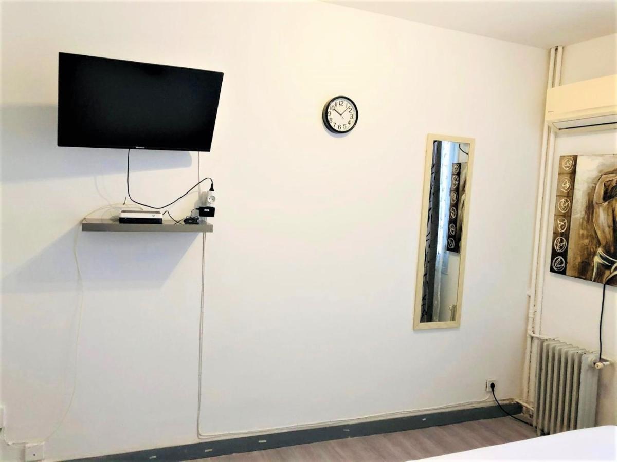 Deluxe Room Center Мадрид Экстерьер фото